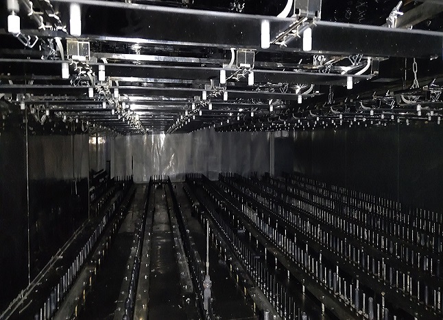 手(shou)機殼烘烤平鑪