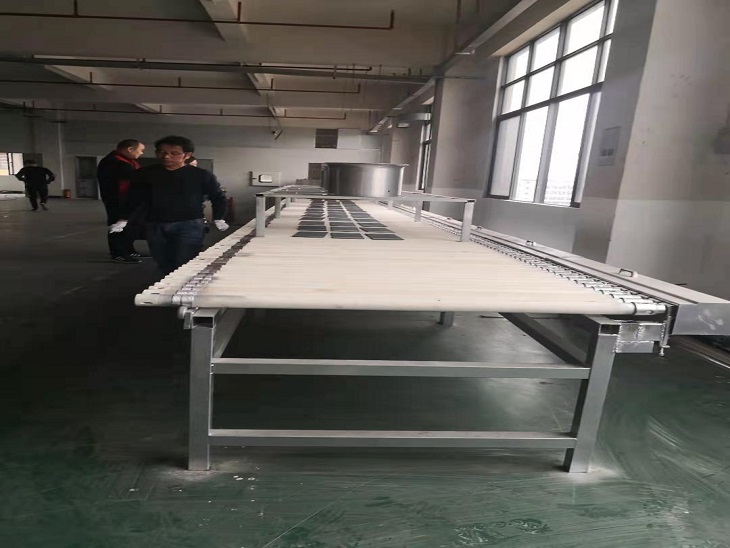 公司第一(yi)條自(zi)動化生産線投産(chan)試運(yun)行